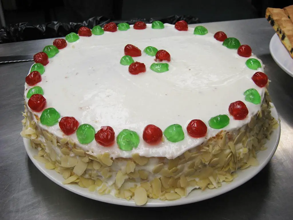 Montaje por capas de la Cassata Italiana